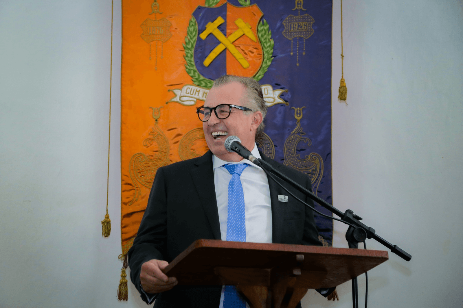 Carlos R C Gonzalez