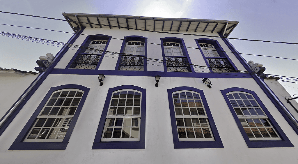 Fachada da A3EM